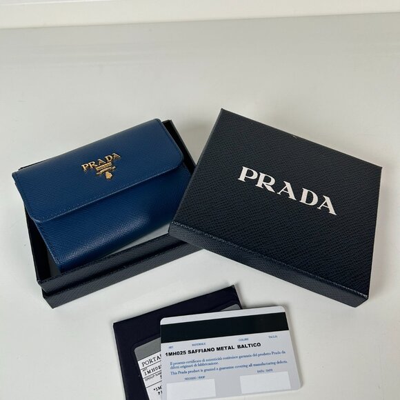 Prada Blue Saffiano Compact Wallet Leather Card Holder - Picture 2 of 9